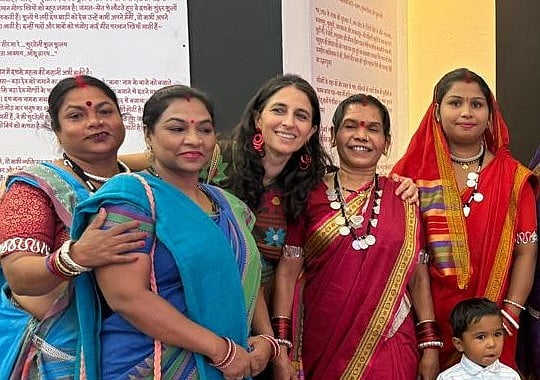 Bhopal News: Surteli Showcases Their Journey For 1st Time; Pardhan Gond Women Share Their Knowledge Of Cultural Traditions pic with 4 smita