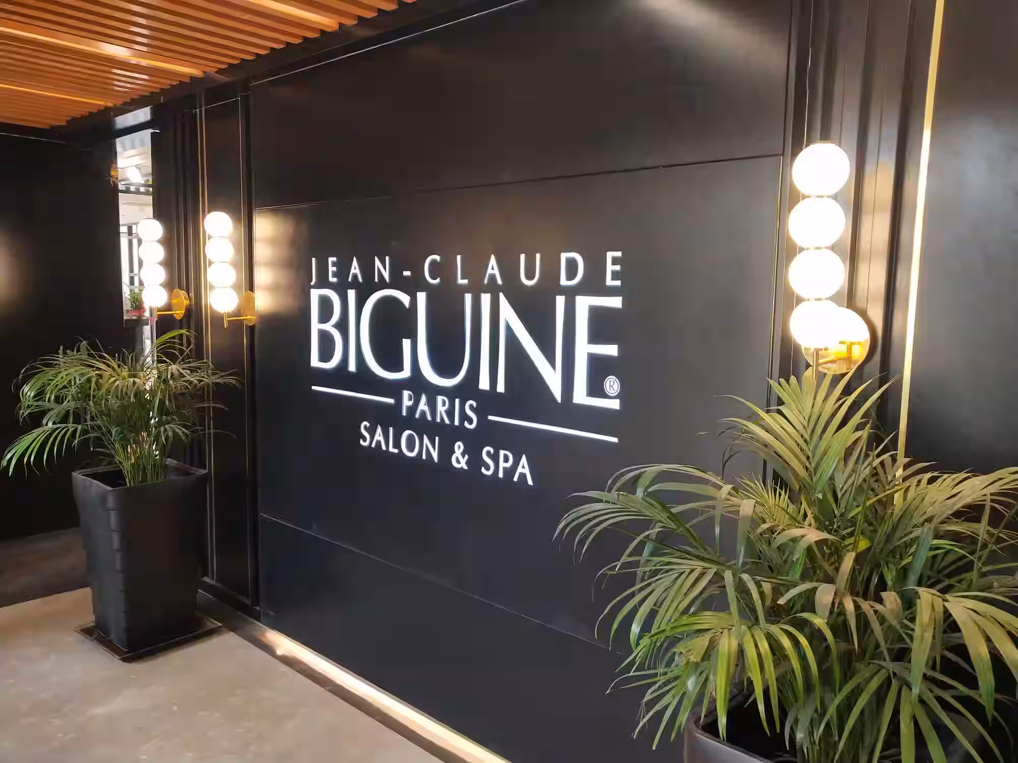 Jean-Claude Biguine Hair Salon & Spa, Bhopal