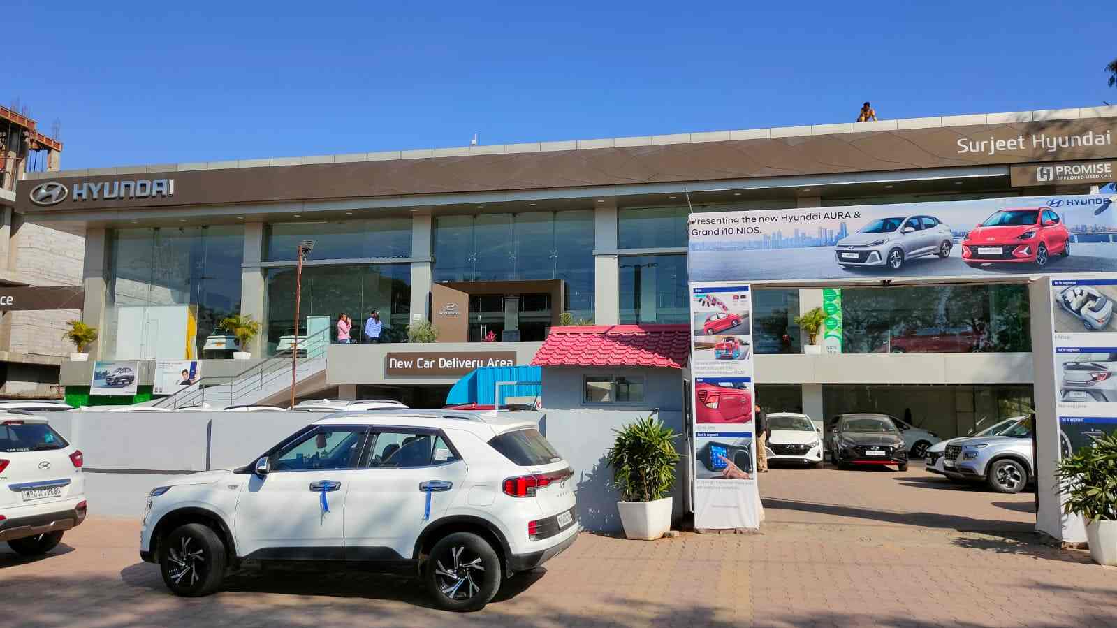 Surjeet Hyundai – JK Road