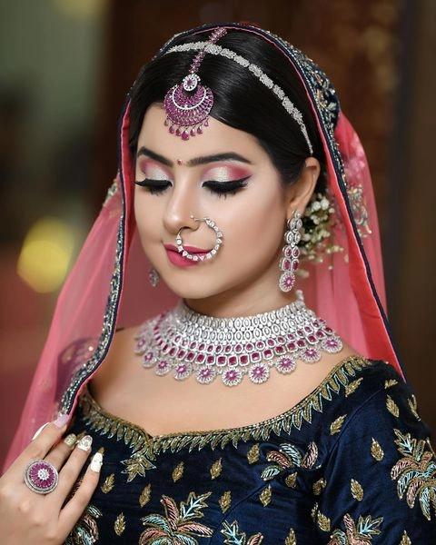 Nikky Bawa Family Salon